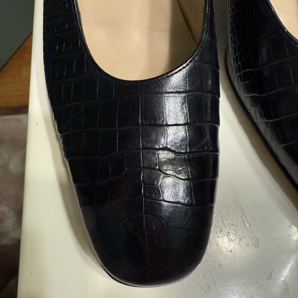 Salvatore Ferragamo Black Croc-Embossed Heels - Picture 1 of 6